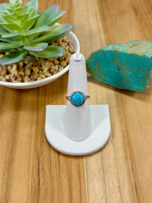 Kingman Turquoise Single Stone Sterling Silver Ring