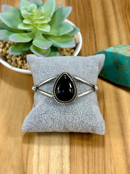 Black Onyx Teardrop Sterling Silver Cuff Bracelet